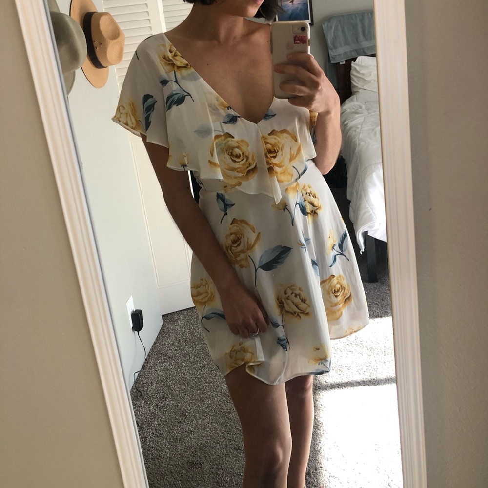 Forever 21 White Flower Dress